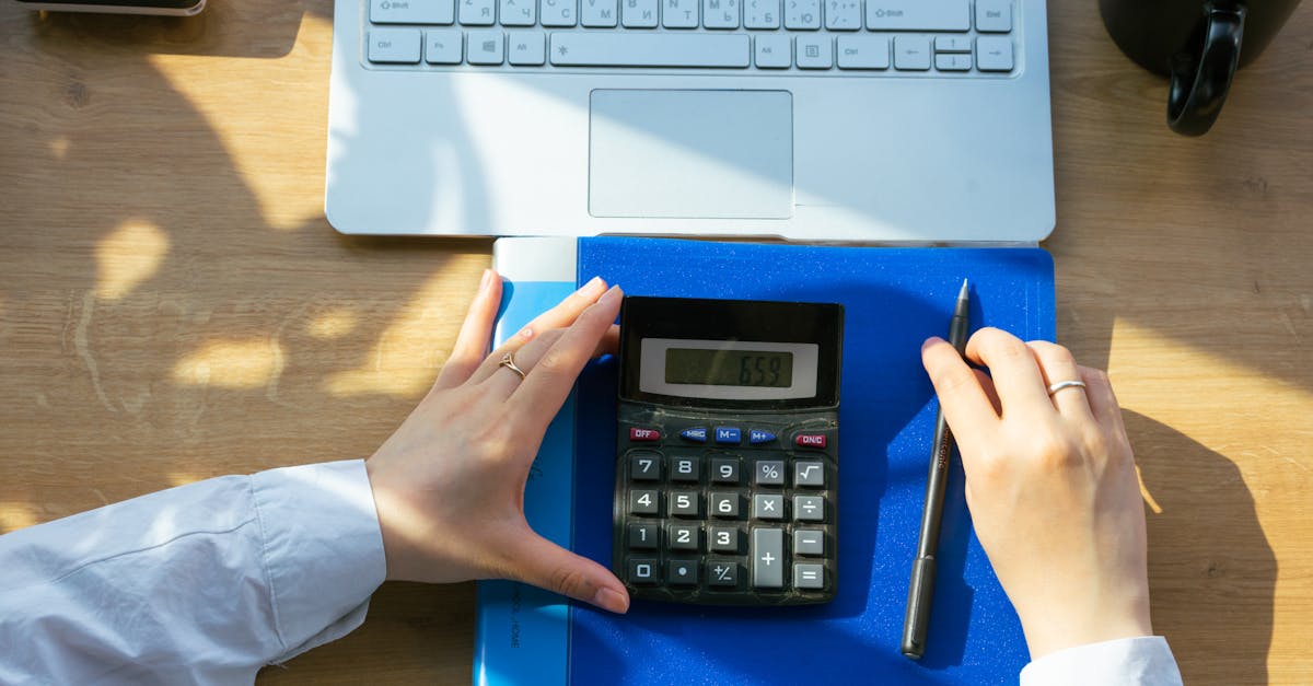 Tip calculator splitting a restaurant bill between friends